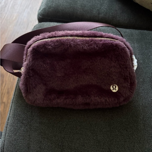 dark purple lululemon belt bag Everywhere 1L Red Merlot lululemon athletica Dark Purple Faux